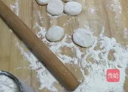 Illustration of how to make paper-thin spring cakes 1