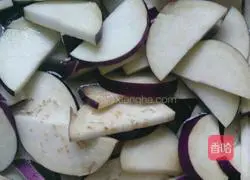 Illustration of Lao Ganma's steamed eggplant recipe 1