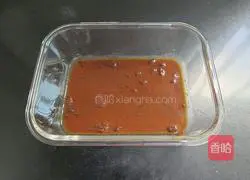 Illustration of how to make sauce-flavored tinfoil grilled fish 4