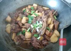 Illustration of how to make konjac beer duck 12