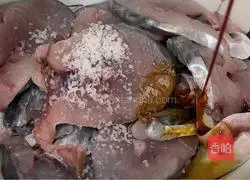 Garlic Mackerel Recipe Illustration 3