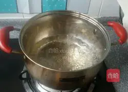 Illustration of how to make squid rings 3