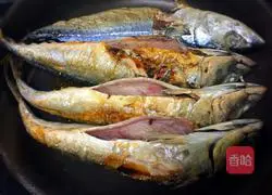 Illustration of home-style stewed mackerel 4