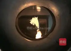 Illustration of braised grass carp cubes 2