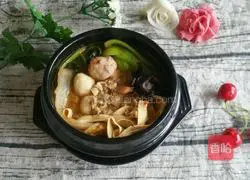 Illustration of homemade spicy rice noodles 8