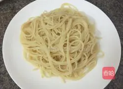 Illustration of how to make seafood spaghetti 5