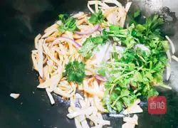 Illustration of how to make shrimps and king oyster mushrooms 10