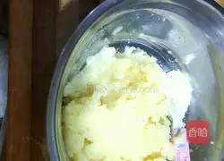 Broccoli and Potato Salad Recipe Illustration 6