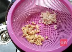 Secret spicy beer duck recipe 4