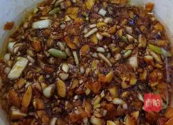 Illustration of how to make garlic shrimps 2