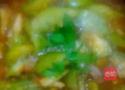 Illustration of how to cook loofah with tomato sauce 8