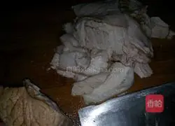 How to make traditional twice-cooked pork (twice-cooked with garlic sprouts) Illustration 1