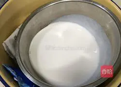 8-inch strawberry cream cake recipe 3