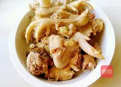 Northeast Stewed Chicken Chicken Recipe Illustration 3