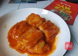 Illustration of braised fish in tomato sauce 7