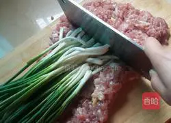 Illustration of how to make Chongqing snacks (Laoma Chaoshou) 3