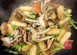 Illustration of how to make scallion oil crab cheese rice cake 17