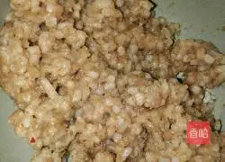 Illustration of how to make leftover rice croquettes 1