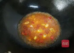 Illustration of how to make sour soup and fat beef noodles 13