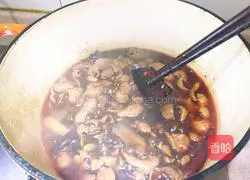 Sichuan Style - Illustration of Braised Carrot Sausage 16