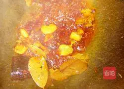 Illustration of how to make garlic crayfish 7