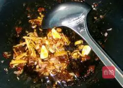 Illustration of how to make fish-flavored shredded pork 14