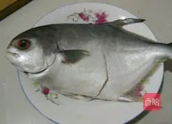 Illustration of how to make braised fish 1