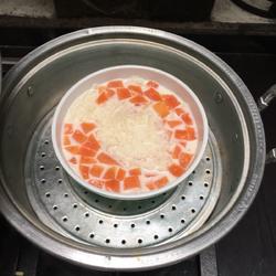 Bird's Nest with Vanilla and Papaya