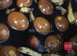 Illustration of how to make pig's feet, ginger and vinegar 8