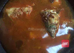 Illustration of how to make authentic Sichuan boiled fish 13
