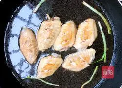 Illustration of how to make Coke Chicken Wings 3