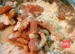 Illustration of how to make crispy pork in sour soup 3