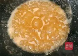 Illustration of how to make sweet and sour shrimp 19