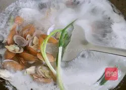 Illustration of how to stir-fry huajia 6