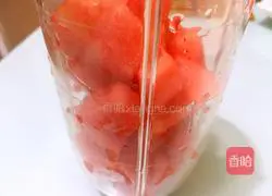 Watermelon mousse cake (six-inch) recipe illustration 4