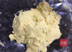 Illustration of how to make heart-shaped two-color cookies 7