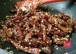 Illustration of spicy cumin pork jerky 11