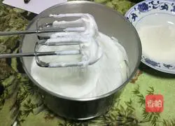 Chocolate Cake Roll Recipe Illustration 6