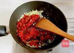 Illustration of how to make fish head with chopped pepper 9