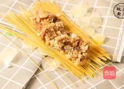 The secret of beach steak is crispy on the outside and tender on the inside.Eat the meat with a big mouthful of meat~ Illustration of how to make it 17