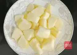 Illustration of how to make apple roasted chicken wings 1