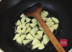 Illustration of Stir-fried Spaghetti with Potato Sausage 4