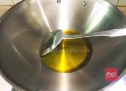 Sichuan Style - Braised Carrot Sausage Illustration 6