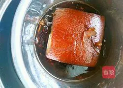 Illustration of how to make Dongpo pork with blooming flowers and wealth 9