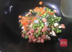 Illustration of How to Make a Hundred Fortune Bag 5