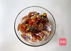 Illustrations of how to make Thai-style salad lettuce 10