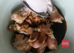 Pig's feet Illustration of how to make ginger 7