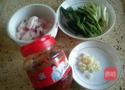 Illustration of Sichuan style twice-cooked pork 1