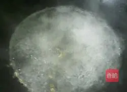 Illustration of how to make boiled fish balls 1