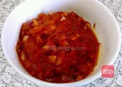 Illustration of how to make homemade pizza sauce 8